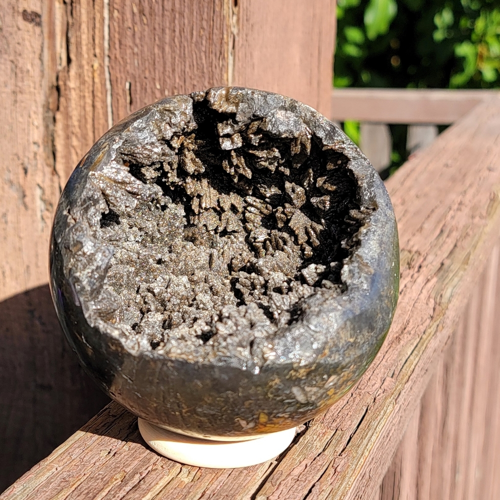 BLACK AMETHYST WITH BARITE SPHERE